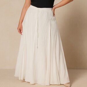 ARITZIA WHITE LONG SKIRT XL